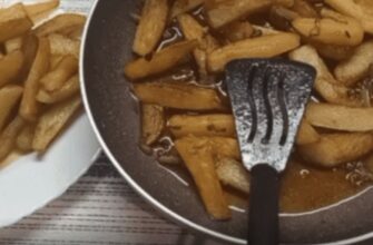 “Картоплю” під час смаження НЕ можна мішати: тої скоринки, за яку її всі люблять, НЕ буде