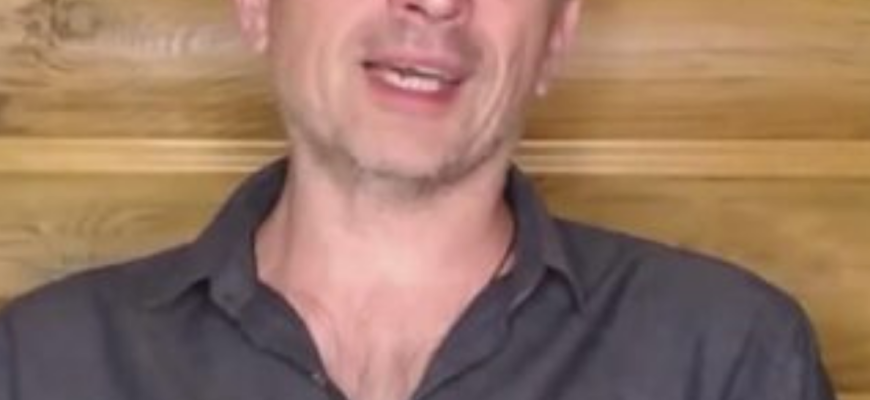 Z-блогер Подоляка заявив, що ЗСУ перейняли російську тактику і пішли в атаку Z-блогер Подоляка заявив, що ЗСУ перейняли російську тактику і пішли в атаку