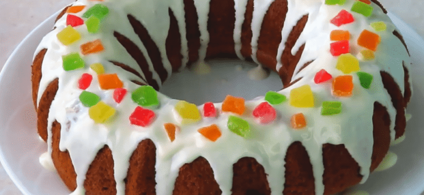 Паску не печу вже 5 років — маю альтернативу: готуємо пухкий кекс із сухофруктами