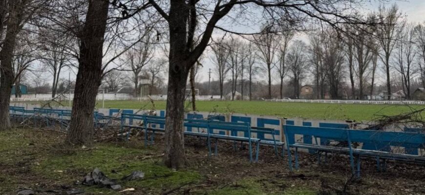 Росіяни вдарили по стадіону в одній з областей: поранені діти
