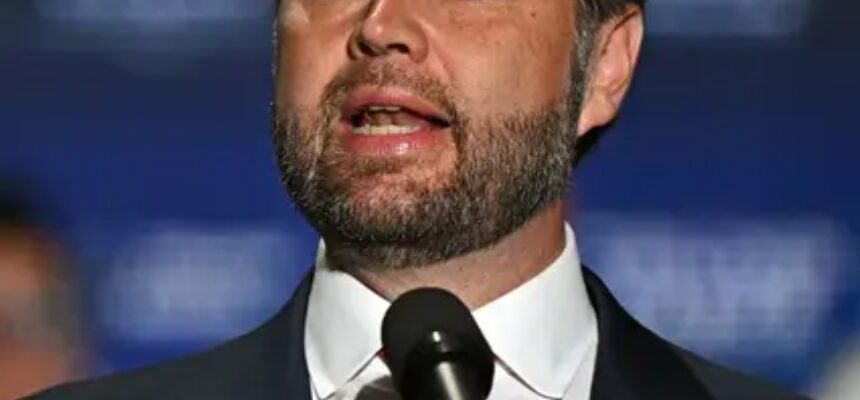 “Повертаємося ні з чим”: Венс заявив, що мирні переговори провалилися