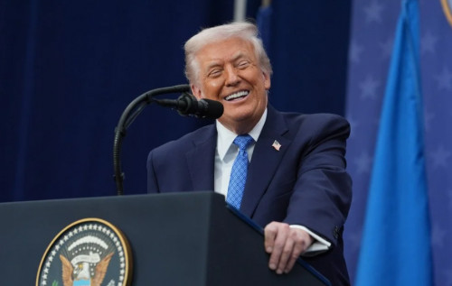 Трамп очікує мирної угоди з Іраном вже завтра, – журналіст Трамп очікує мирної угоди з Іраном вже завтра, – журналіст