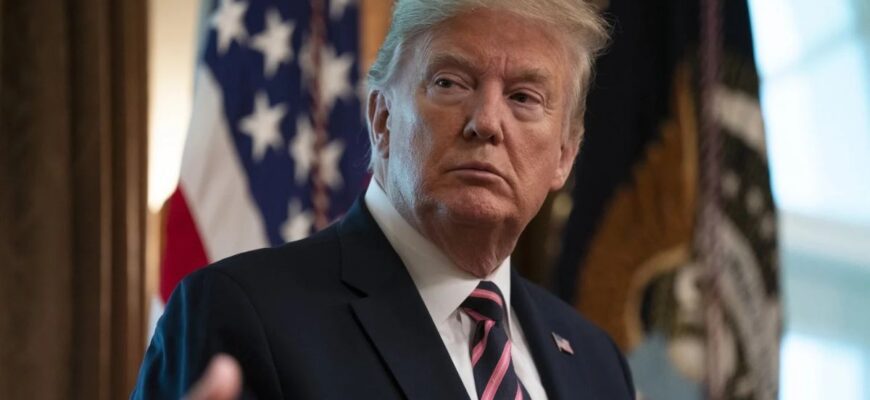 З участю Ірану або без неї: Трамп пообіцяв «досить скоро» відкрити Ормузьку протоку
