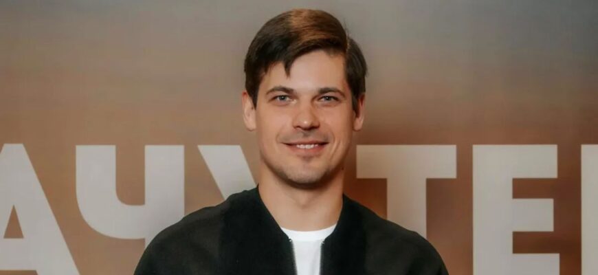 Зірка “Кріпосної” Олексій Яровенко відповів, чи готовий піти на фронт Зірка “Кріпосної” Олексій Яровенко відповів, чи готовий піти на фронт