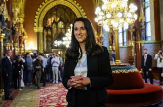 «Угорщина за мир»: наступниця Сіярто Аніта Орбан зробила нову заяву про війну в Україні