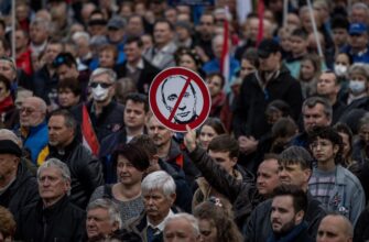 Масові протести в Росії стають реальністю: Кремль у паніці через крах економіки