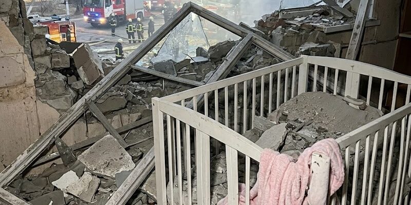 Ворожий удар по Рівненщині призвів до руйнування житлового будинку та людських жертв