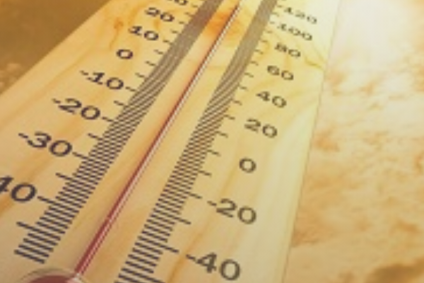 Аномальна спека насувається: синоптики попередили про рекордні +38°C
