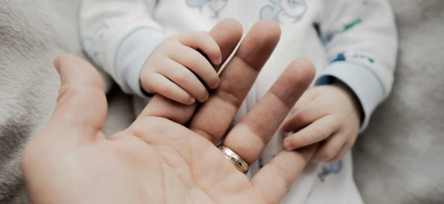 Криворізька трагедія: 9-місячній дівчинці врятували ніжку після удару
