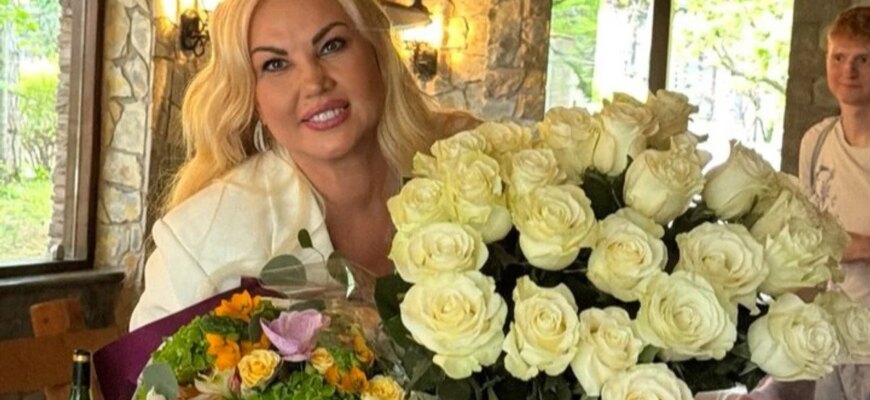 Камалія відсвяткувала 49-річчя у родинному колі: як пройшло свято після ворожого удару