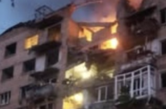 Російська ракета влучила в будинок відомих українських письменників: деталі жахливої атаки на Київ