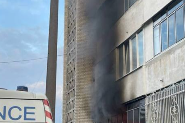 Пожежа у Львові: що насправді сталося у багатоповерхівці та чи є постраждалі?