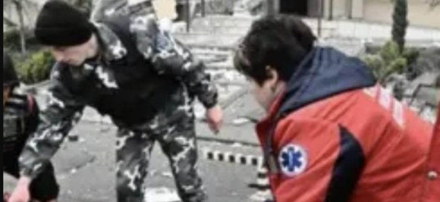 Херсонщина у вогні: ворог завдав масованого удару, є загиблі та десятки поранених