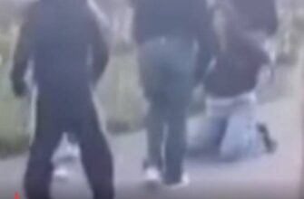 Змушували ставати на коліна: у Польщі жорстоко познущалися з українських дітей