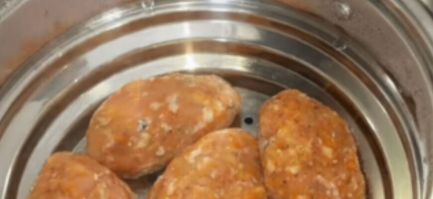 Що додати у фарш для пишності: готуємо соковиті котлети без хліба – 3 кращі заміни