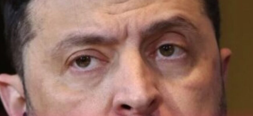 Чи залишиться Зеленський при владі після війни: що думають українці