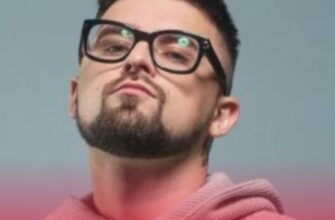 Співак Юлік вперше показав маму-красуню, яка 20 років живе в Італії: «Дякую за все»