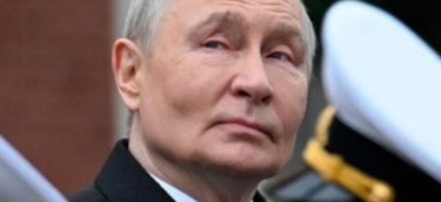 «Санкції дійшли до ботоксу»: чому зовнішність диктатора на параді стала приводом для насмішок