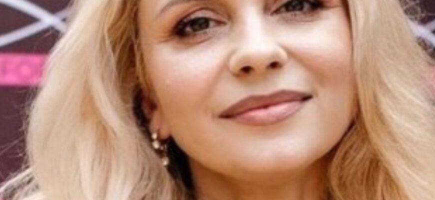 Лілія Ребрик показала щемливу зустріч із батьками в Чернівцях: “Найрідніша підтримка”