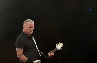 Зворушливий жест: легендарний рокер під час концерту присвятив слова підтримки українці