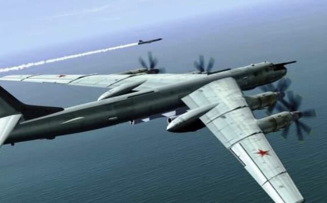 Загроза ракетного удару: Росія підняла в небо стратегічну авіацію