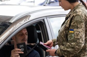 Заборона на виїзд для пенсіонерів: хто з українців опинився у «пастці» та чому вік не рятує