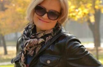 — Мам, тобі ж пенсія прийшла? — Оксана ще й взуття не зняла, а вже питала з порога.