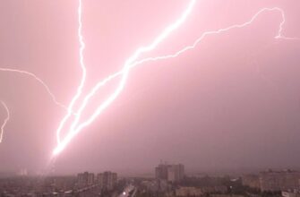 Погода в Україні готує випробування: на вихідні накриють штормові зливи та небезпечні шквали