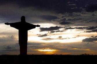 Вознесіння Господнє 2026: чому дата свята змушує вірян ламати голову та що варто знати кожному