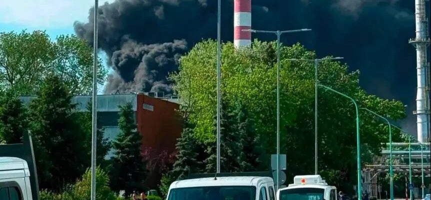 Потужний вибух на нафтозаводі MOL: є загиблі та серйозно поранені