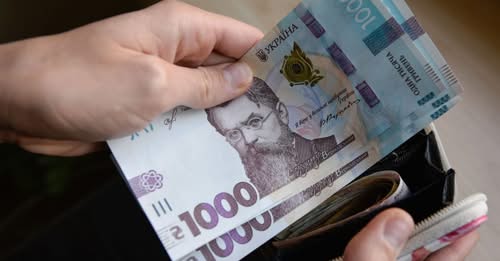 Грошова виплата від Кабміну: хто з українців отримає додаткові кошти вже найближчим часом?
