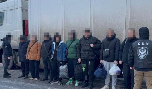 Мобілізація в Києві: чому тисячі чоловіків опинилися під прицілом і що готує влада вже сьогодні?