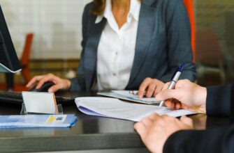 Додаткові привілеї для досвідчених працівників: на що мають право українці зі стажем