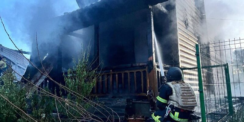 Понад 600 дронів і 70 ракет: 10 загиблих внаслідок масованої атаки на Київ та Дніпро