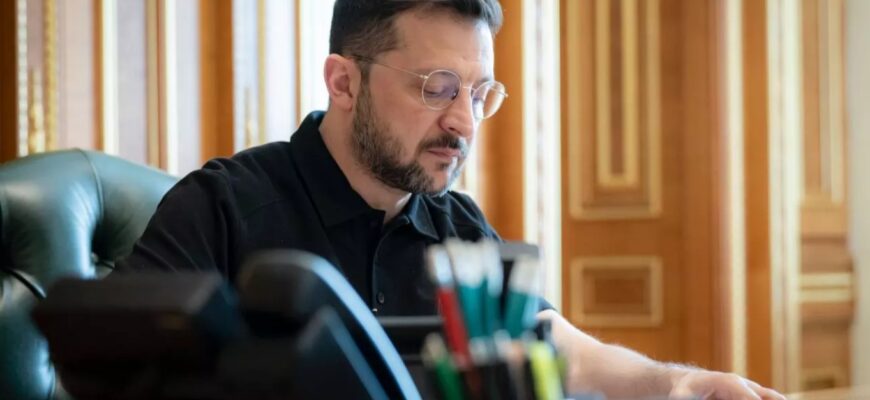 Скандал із УПА: Цихоцький повернув орден Зеленському – названо причину демаршу