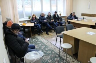 Трудові книжки втрачають силу: чому зволікання може коштувати вам пенсії