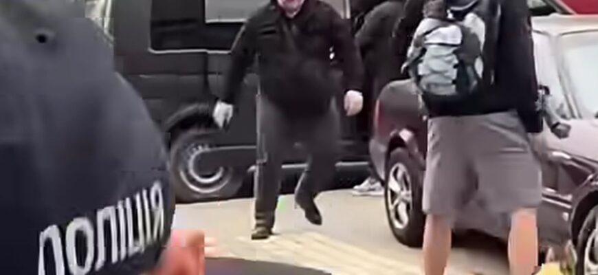 Кайданки, газовий балончик і силовий захват: омбудсман розпочав перевірку дій ТЦК у Франківську
