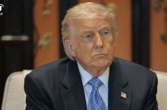 Незграбний момент: курйозний випадок під час вручення нагороди Трампом