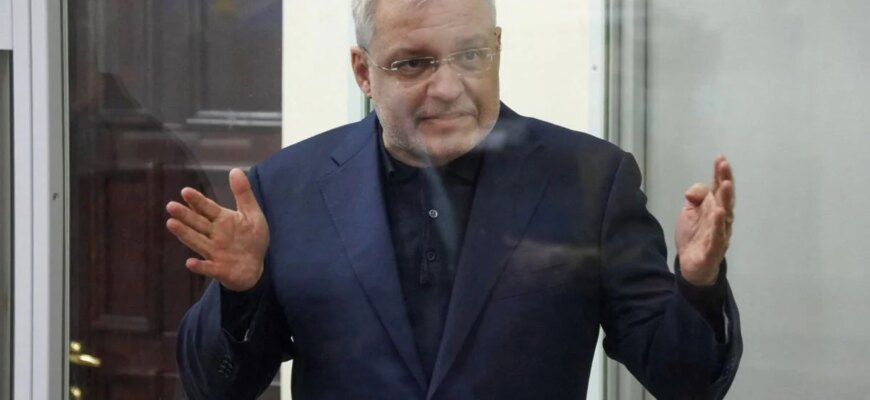 Мільйони за свободу: ексміністр вийшов із СІЗО після внесення рекордної суми