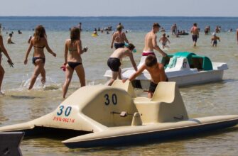 Червоні плями та нестерпний свербіж: що відбувається з відпочивальниками на Світязі