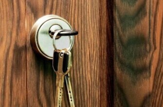 Чому не можна залишати ключ у замку зсередини на ніч: прихована загроза для вашого дому