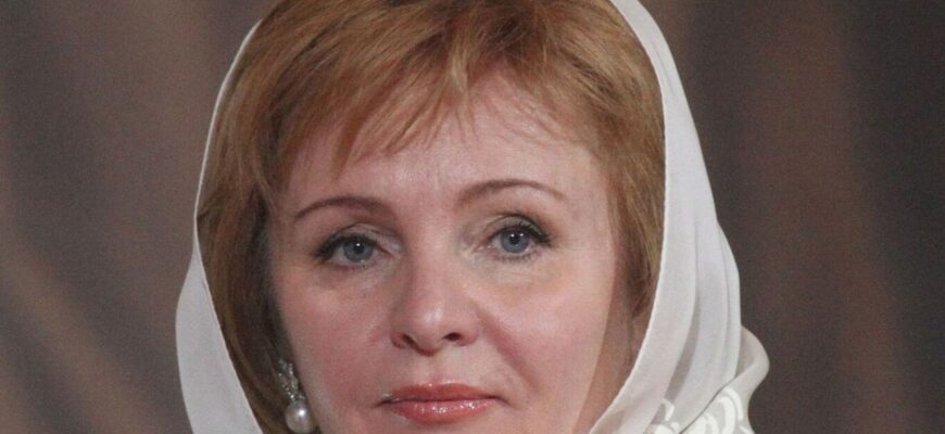 Життя після диктатора: куди зникла ексдружина Путіна та що вона розповідала про нього