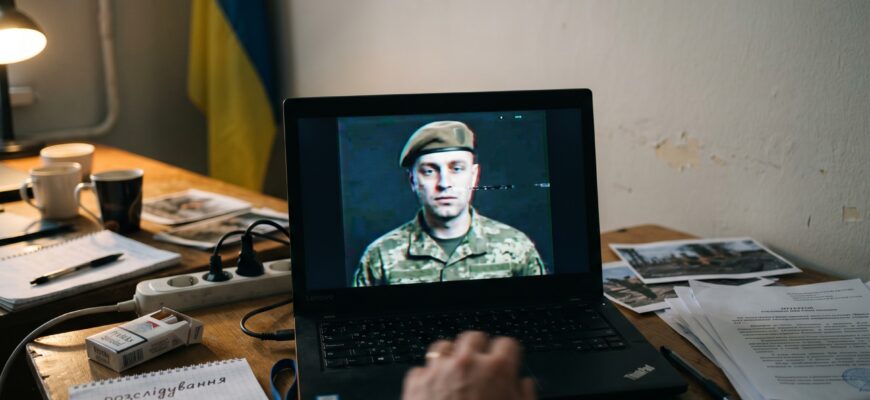 Цифрові маніпуляції: як ворог створює фейкових героїв для дестабілізації України