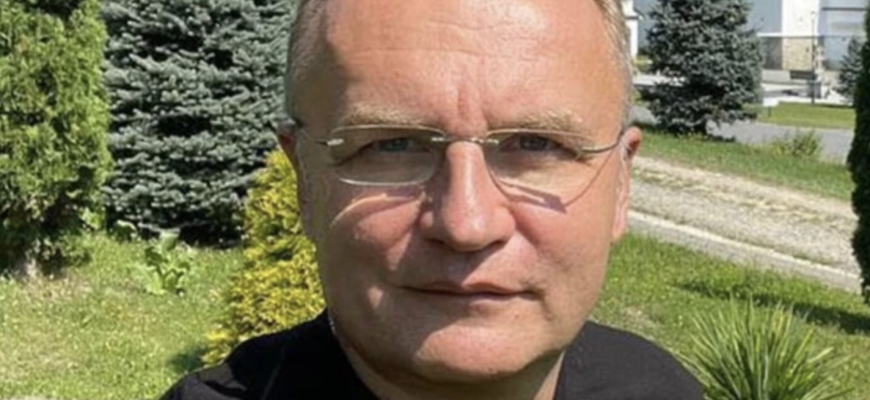 Львів та небо над ним: Садовий розкрив деталі відновлення авіасполучення