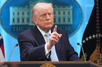 «Ми навіть зброю безкоштовно не даємо»: Трамп знову висловився про війну в Україні
