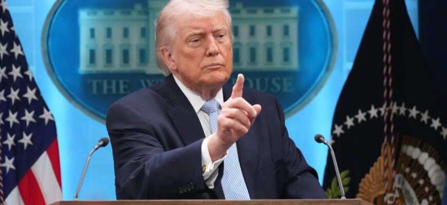 «Ми навіть зброю безкоштовно не даємо»: Трамп знову висловився про війну в Україні