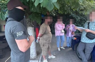 Наживалися на проблемах бійців: на Одещині викрили цинічну схему вимагання