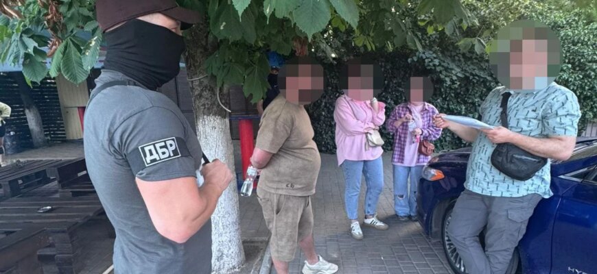 Наживалися на проблемах бійців: на Одещині викрили цинічну схему вимагання
