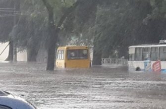 Пекельна спека відступає: відомо, коли Україну нарешті накриють рятівні дощі