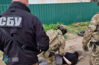 Неймовірна схема: на Буковині затримали чоловіка, який пересилав гранати у банках з повидлом